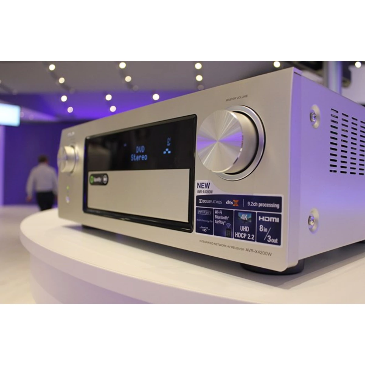 Denon AVR-X4200 7.2/9.2-es házimozi erősítő AURO 3D, ATMOS, NEO:X